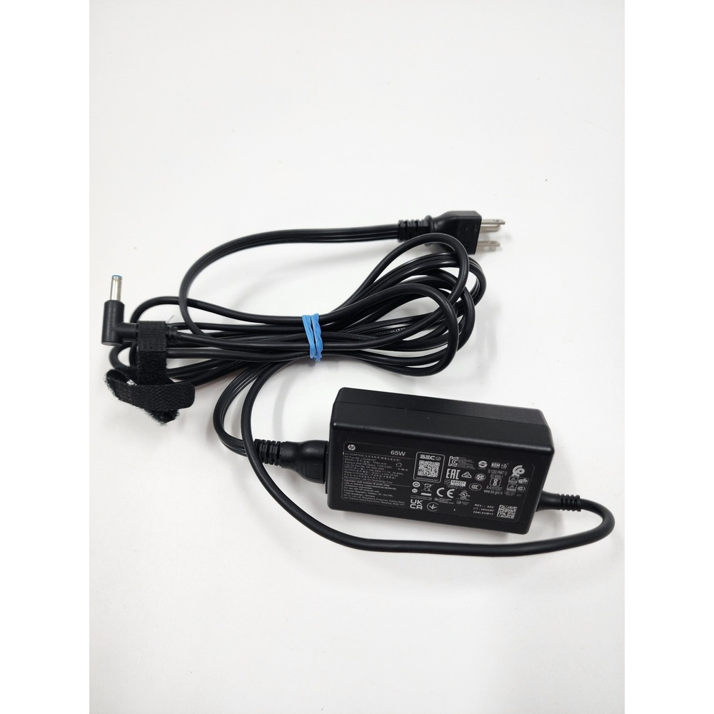 HP 65W Laptop AC Adapter Charger TPN-LA24 L82487-001 Blue Tip 19.5V 3.33A Black